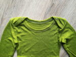 Body cu mânecă lungă green moss din lână merinos organică pentru bebelusi Green Rose