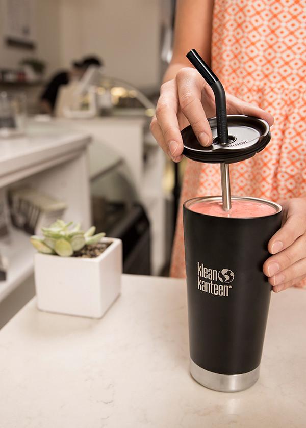 Set capac, pai metalic şi perie curăţare 3 buc Klean Kanteen Set capac, pai metalic si perie curatare 3 buc Klean Kanteen