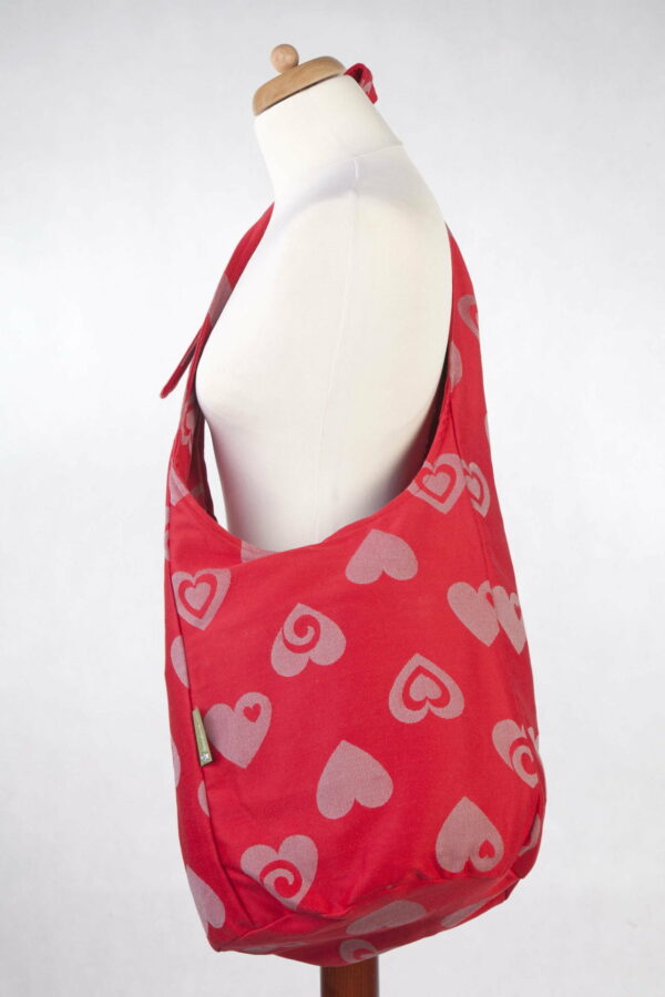 Lenny Lamb geanta hobo tip postas din material de wrap tesut Sweetheart Red Gray 2 Lenny Lamb geanta hobo tip postas din material de wrap tesut Sweetheart Red Gray