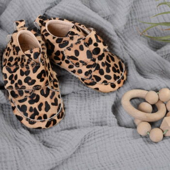 Pantofi barefoot din piele naturală pentru primii pași Leopard Move By Melton
